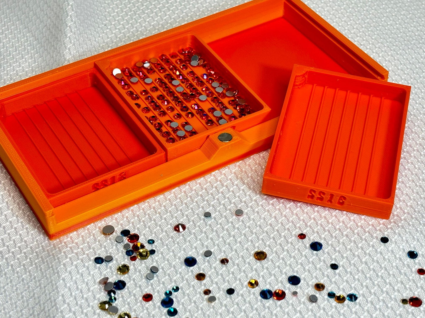 Betty Blinger - Small On The Go Tray!!