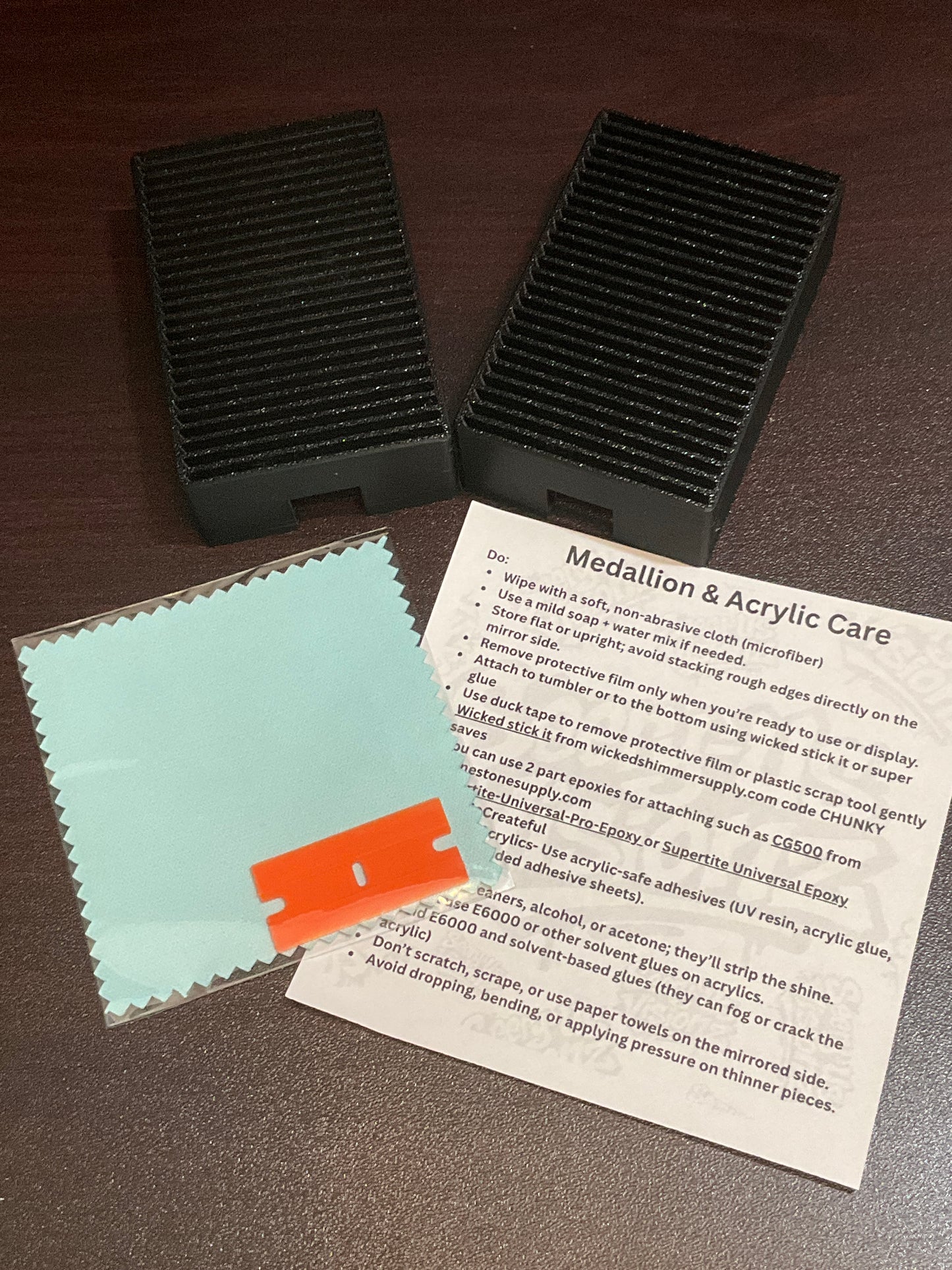 WENDI GST 50 - PACK- Acrylic Branding Medallions