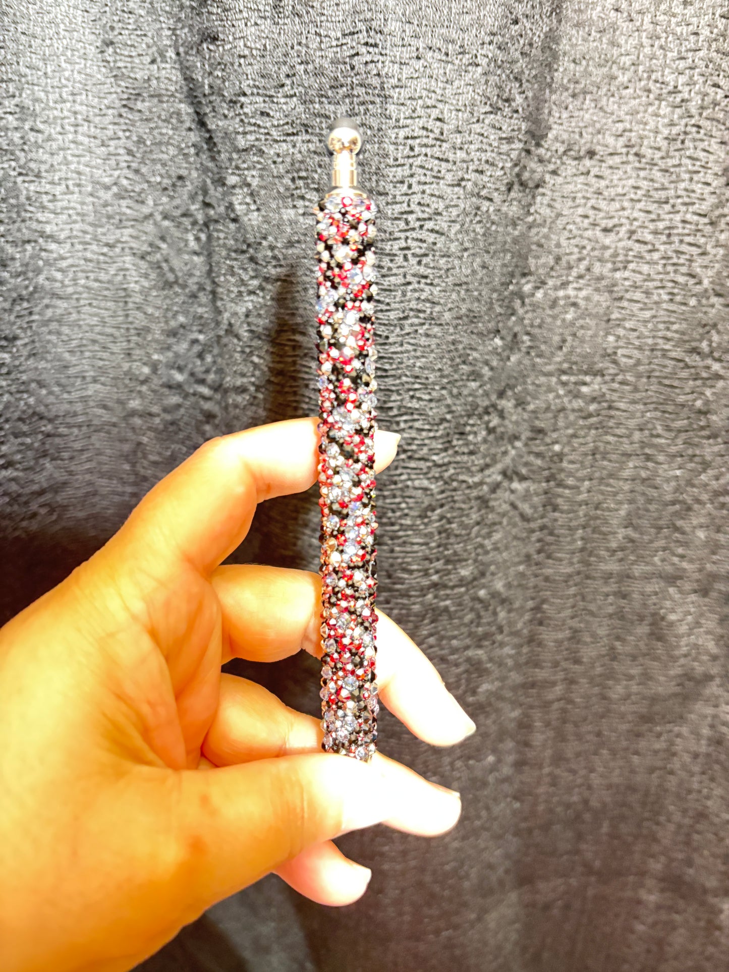 Ready to ship- MakerFlo Pen (Red Scatter)